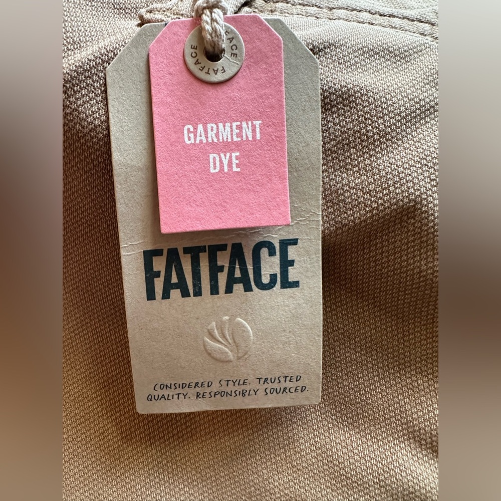 Fat Face•flat front shorts•men’s 32” waist•cotton blend•tan/neutral•garment dye - Picture 7 of 16